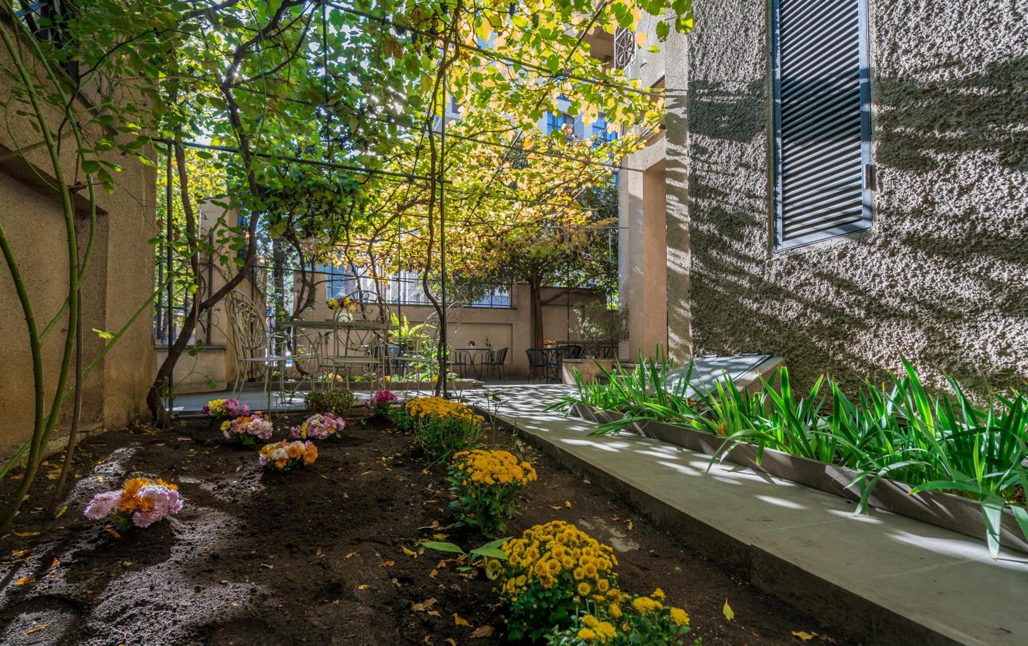 Iliani Hotel Τυφλίδα Εξωτερικό φωτογραφία