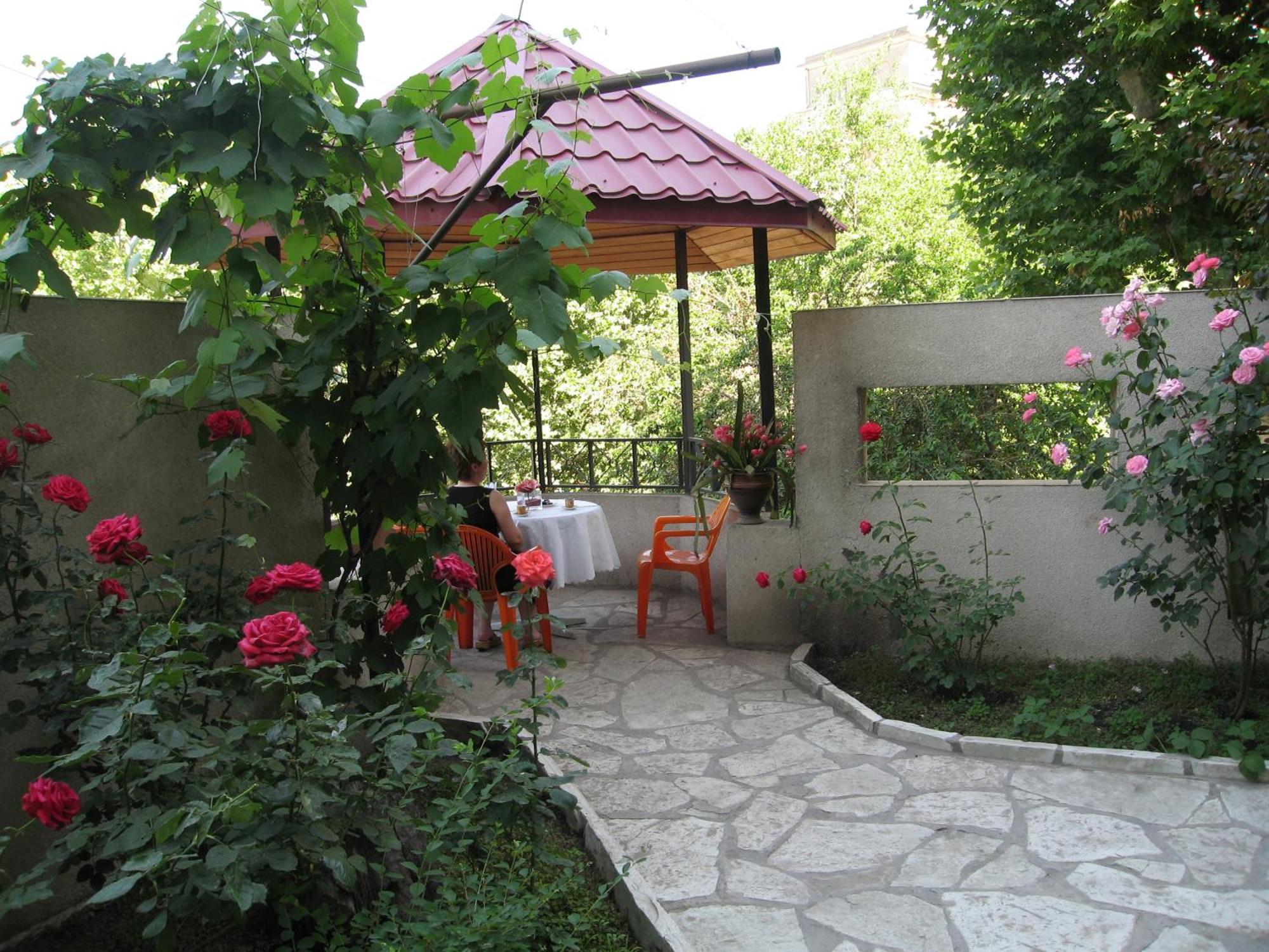 Iliani Hotel Τυφλίδα Εξωτερικό φωτογραφία